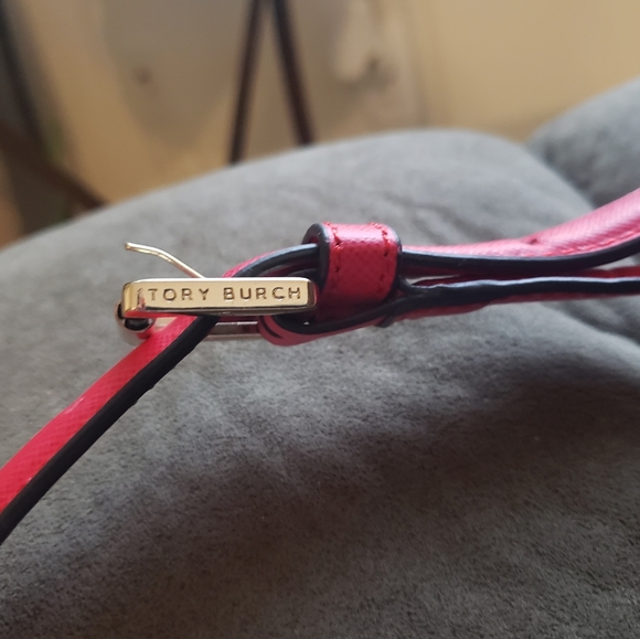 Tory Burch Emerson brilliant red Crossbody strap - Picture 11 of 14